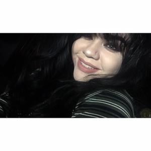 Meet your Posher, Lyssa